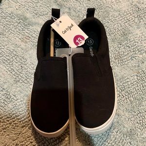 NWT 🖤 Cat and Jack black canvas slip on sneakers size boys 13